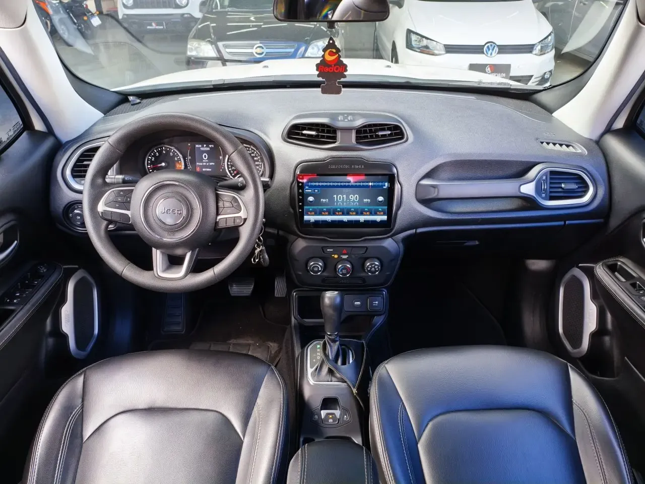 Interior frontal